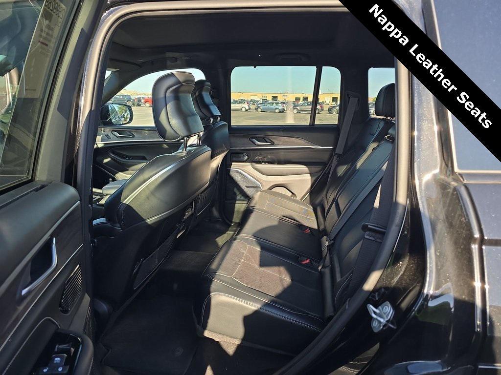 used 2022 Jeep Grand Cherokee car, priced at $39,994