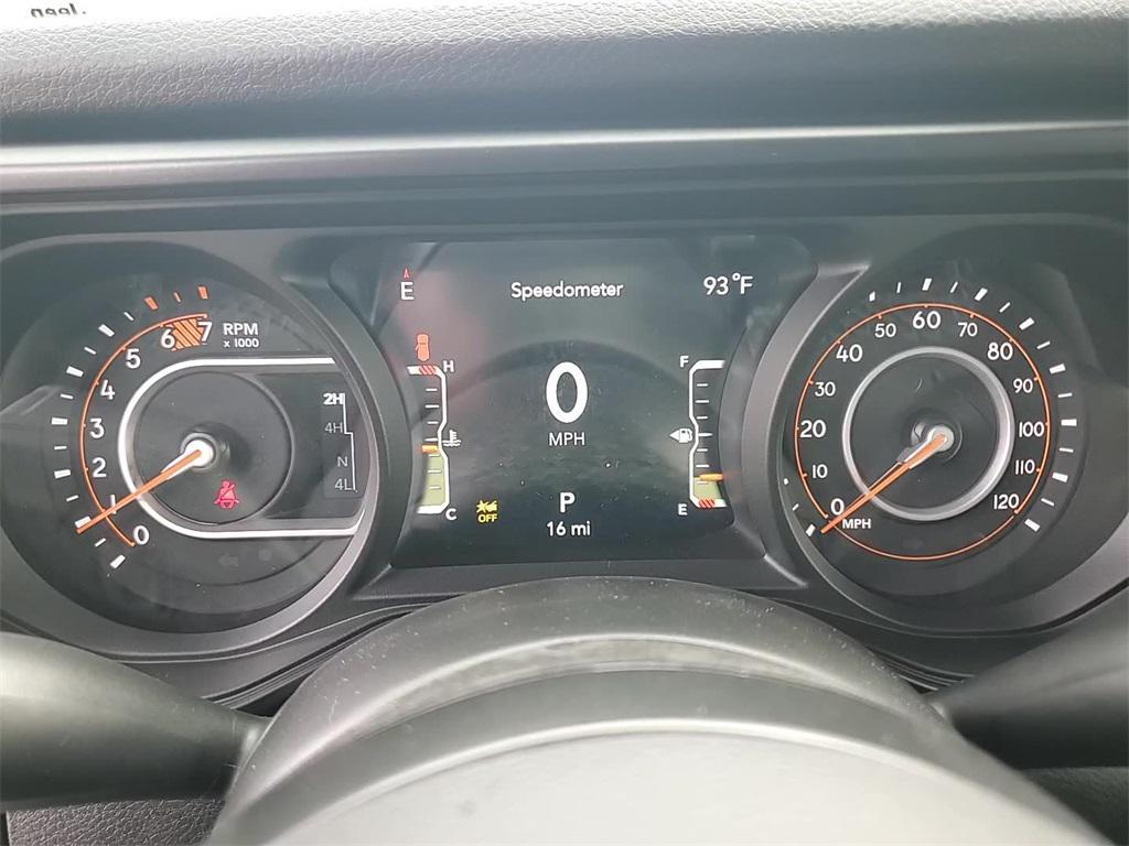 new 2025 Jeep Wrangler car, priced at $43,891