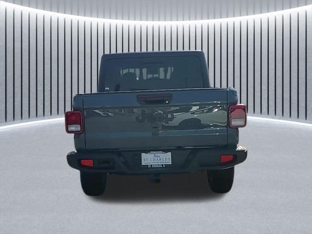 new 2025 Jeep Gladiator car, priced at $41,905