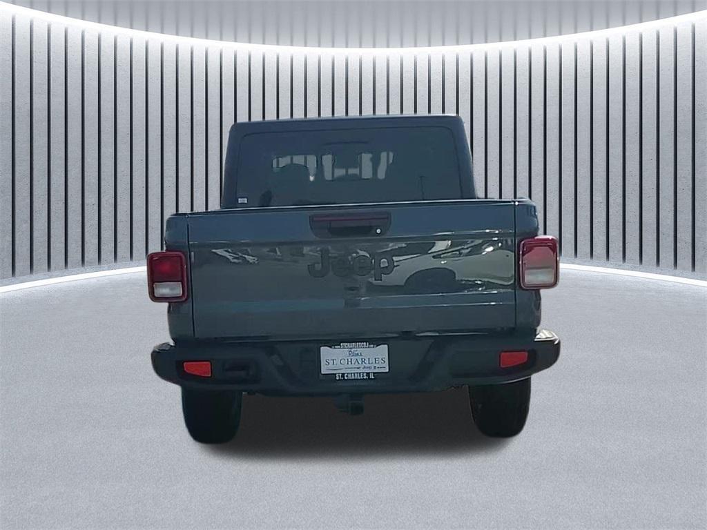 new 2025 Jeep Gladiator car, priced at $41,905