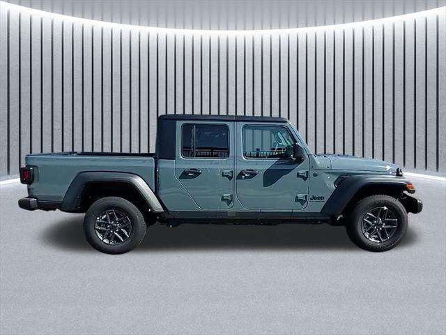 new 2025 Jeep Gladiator car, priced at $41,905