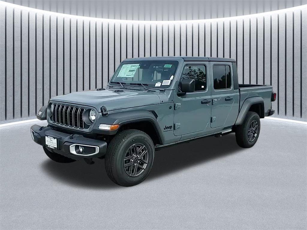 new 2025 Jeep Gladiator car, priced at $41,823