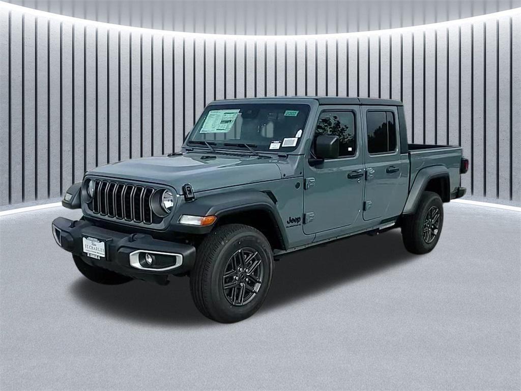 new 2025 Jeep Gladiator car, priced at $41,823