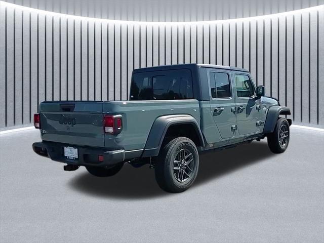 new 2025 Jeep Gladiator car, priced at $41,905