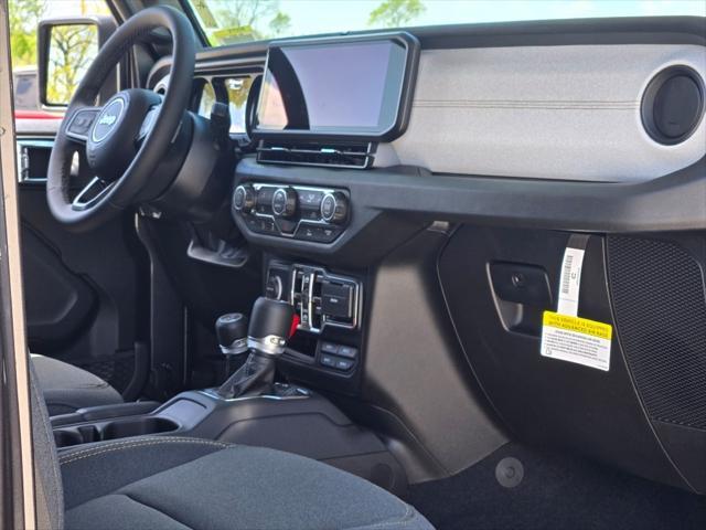new 2025 Jeep Gladiator car, priced at $39,905