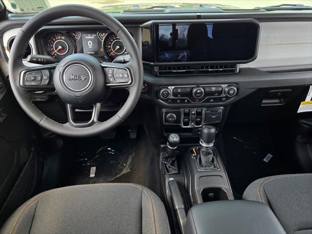 new 2025 Jeep Gladiator car, priced at $39,905