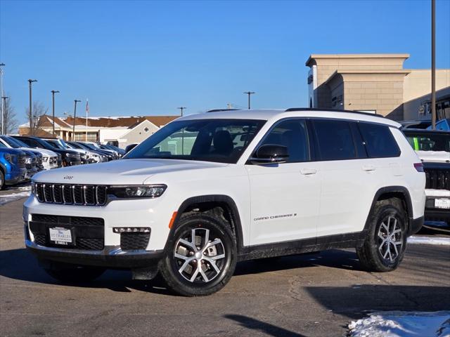 new 2025 Jeep Grand Cherokee L car, priced at $42,731