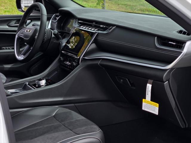 new 2025 Jeep Grand Cherokee L car, priced at $41,435
