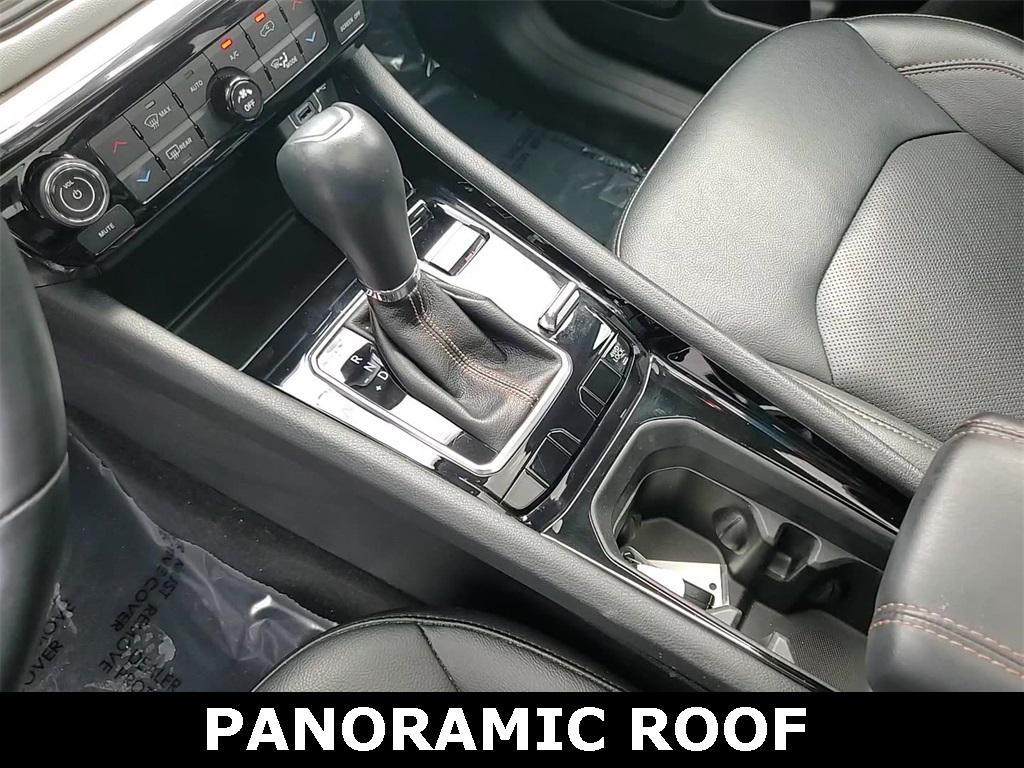 used 2022 Jeep Compass car, priced at $24,995