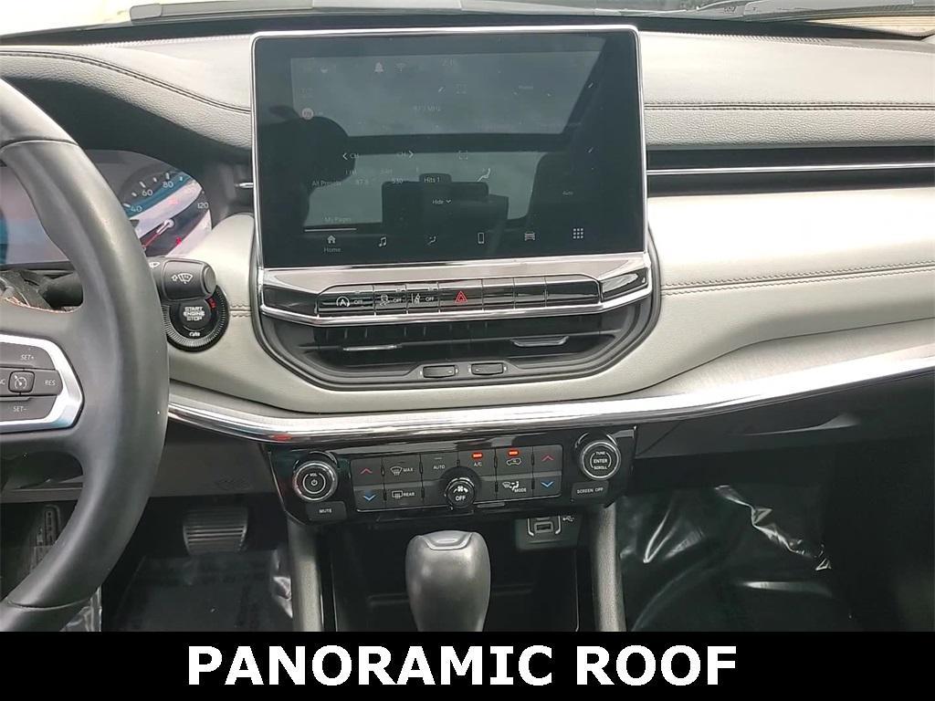 used 2022 Jeep Compass car, priced at $24,995