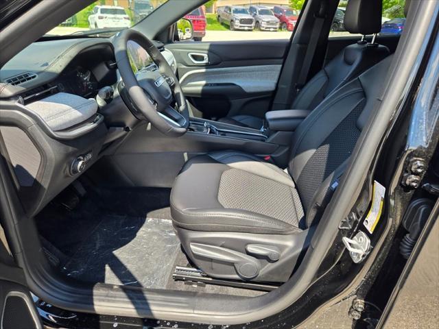 new 2025 Ram 1500 car, priced at $61,870