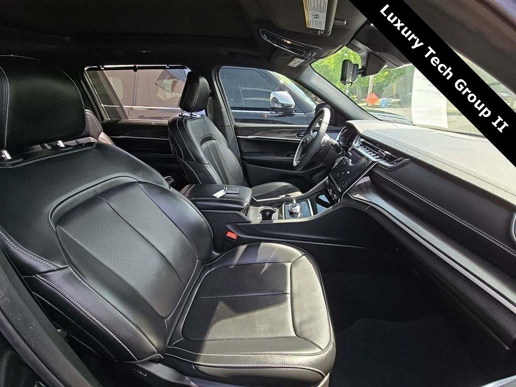 used 2024 Jeep Grand Cherokee L car, priced at $43,369