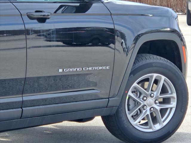 new 2025 Jeep Grand Cherokee car, priced at $38,772