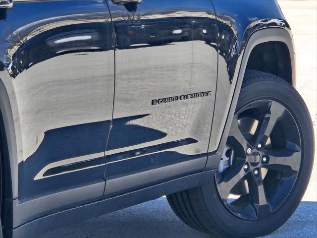 new 2025 Jeep Grand Cherokee L car, priced at $43,875