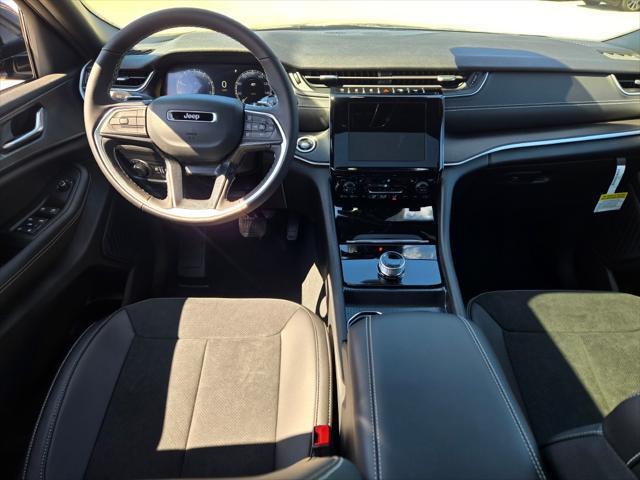 new 2025 Jeep Grand Cherokee L car, priced at $43,875