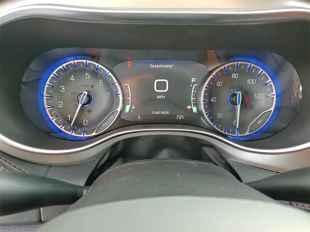 new 2026 Chrysler Pacifica car, priced at $53,894