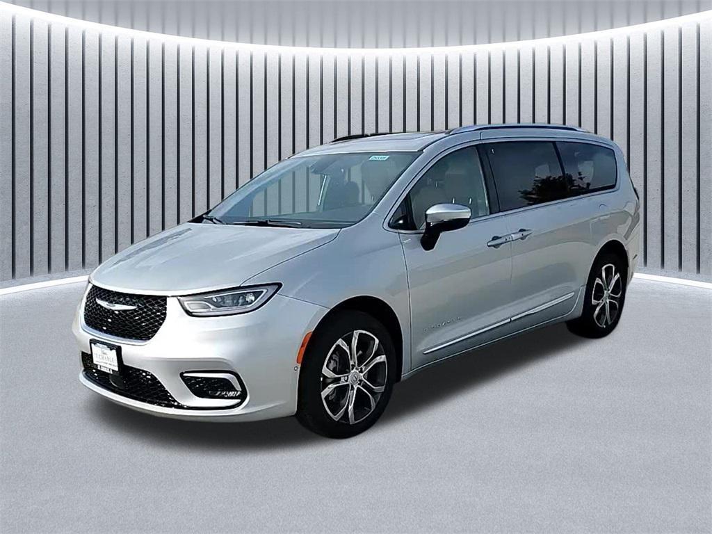 new 2026 Chrysler Pacifica car, priced at $53,894
