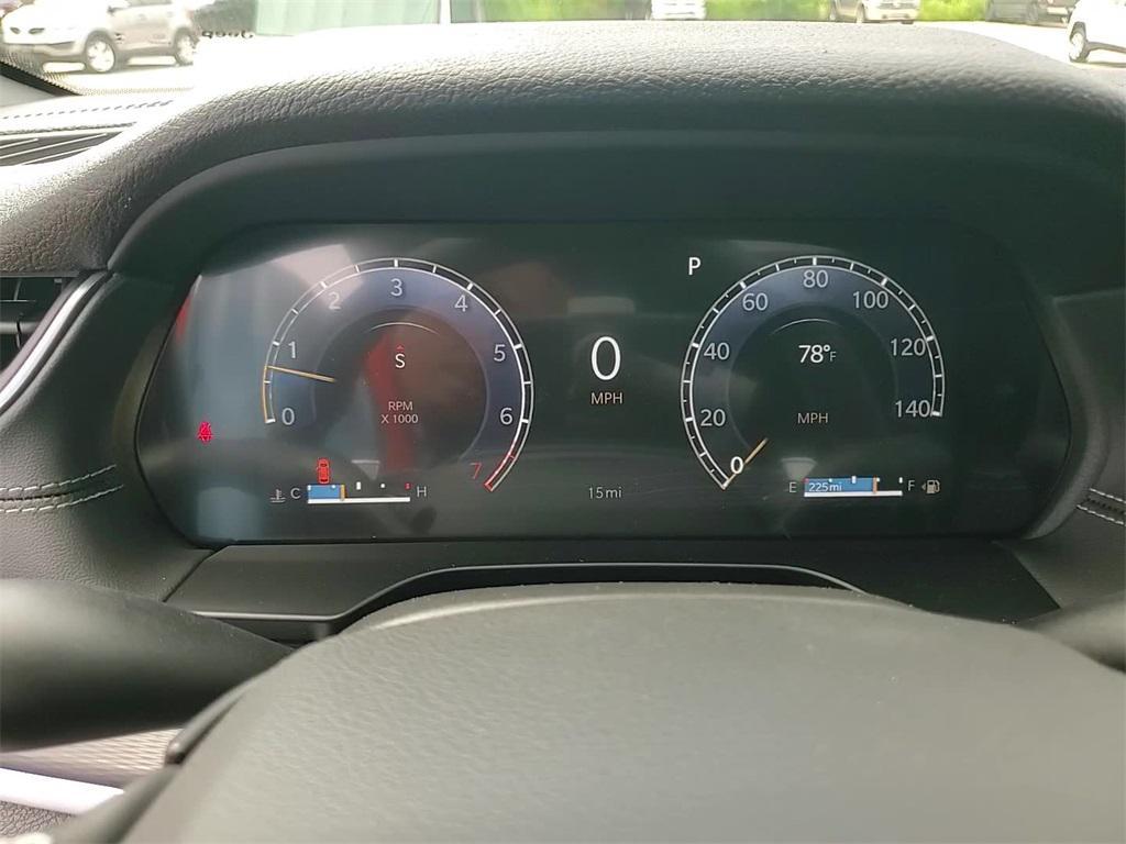 new 2025 Jeep Grand Cherokee car, priced at $42,739
