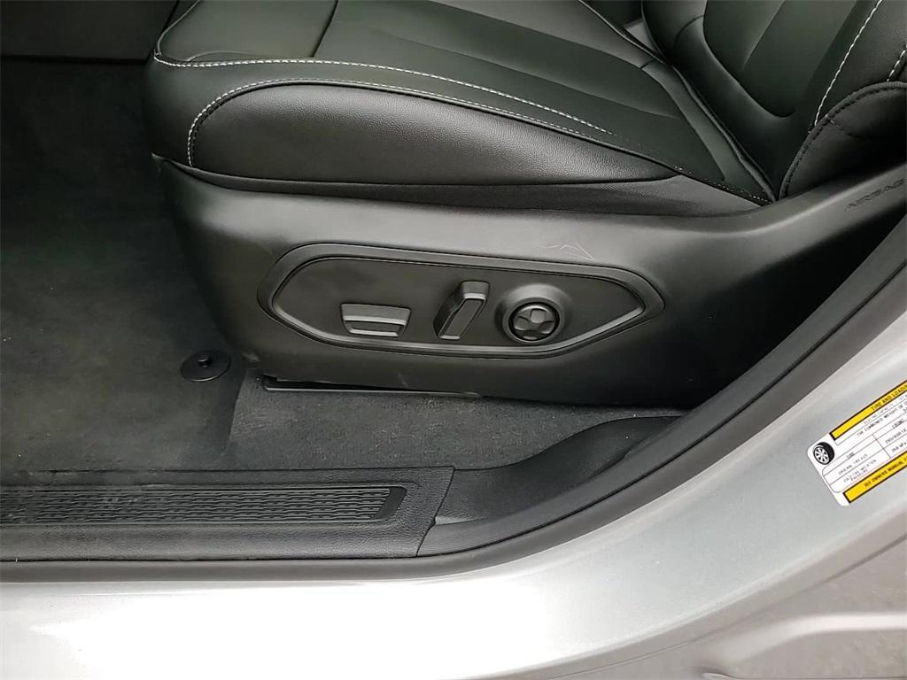 new 2025 Jeep Grand Cherokee L car, priced at $46,899