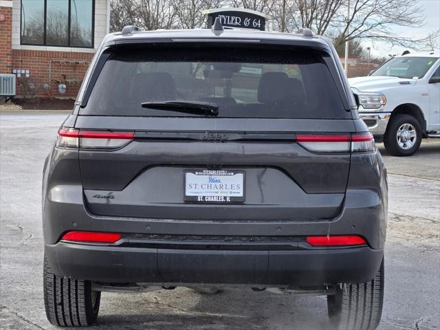 new 2025 Jeep Grand Cherokee car, priced at $45,675