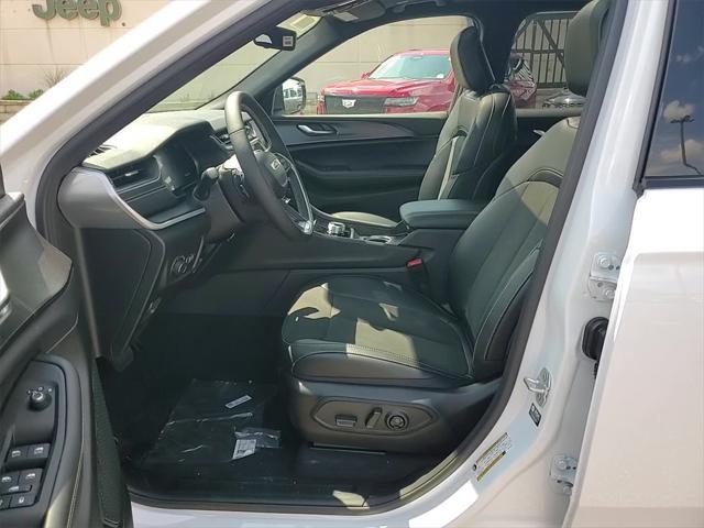 new 2025 Jeep Grand Cherokee L car, priced at $41,780