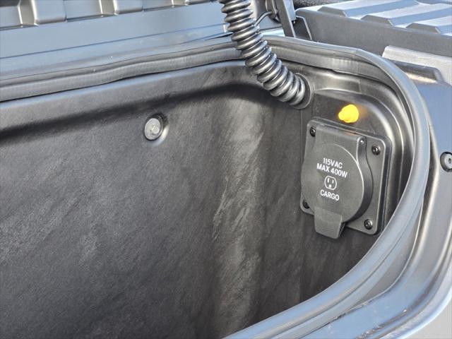 new 2025 Ram 1500 car, priced at $76,530