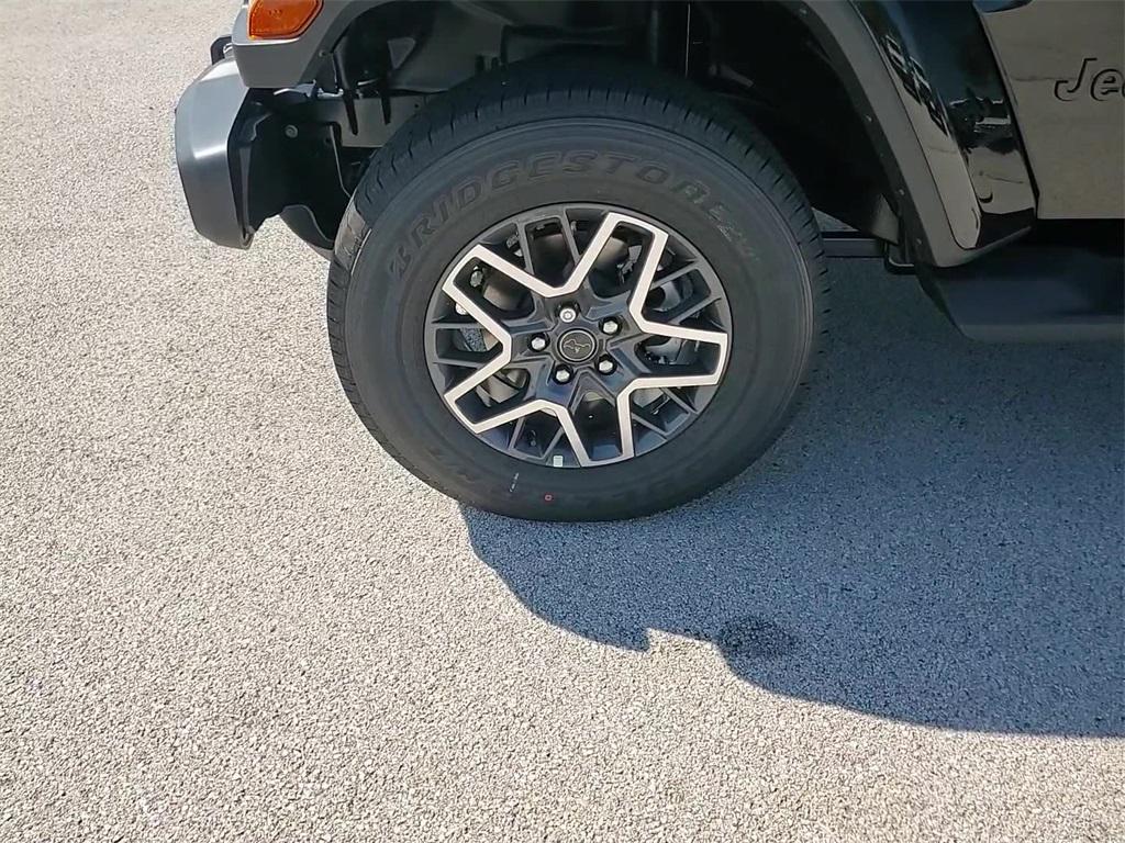 new 2025 Jeep Wrangler car, priced at $49,208