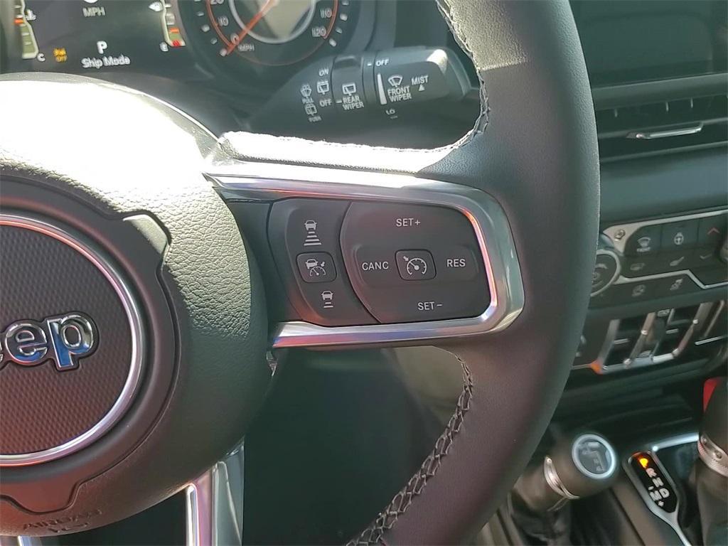 new 2025 Jeep Wrangler car, priced at $49,208