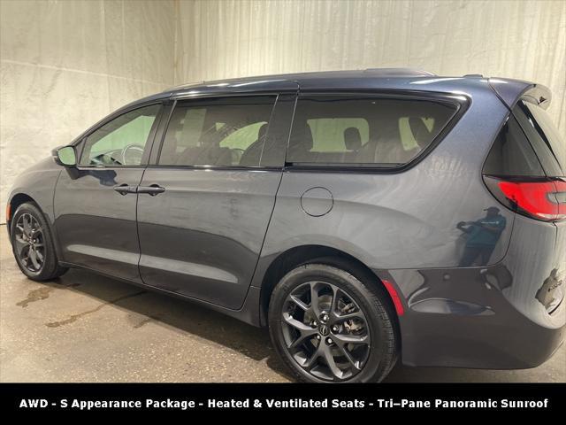 used 2021 Chrysler Pacifica car, priced at $33,561