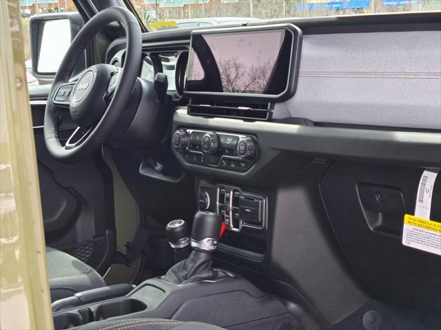 new 2025 Jeep Wrangler car, priced at $49,046