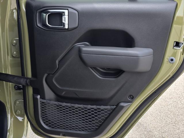 new 2025 Jeep Wrangler car, priced at $49,046