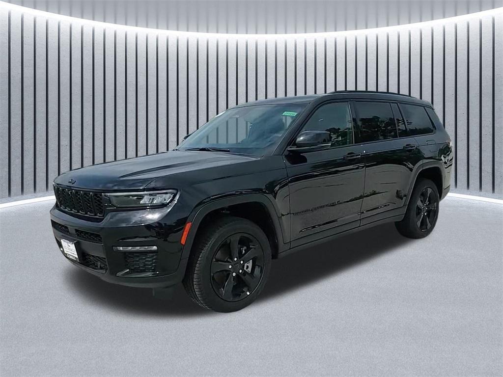 new 2025 Jeep Grand Cherokee L car, priced at $52,272