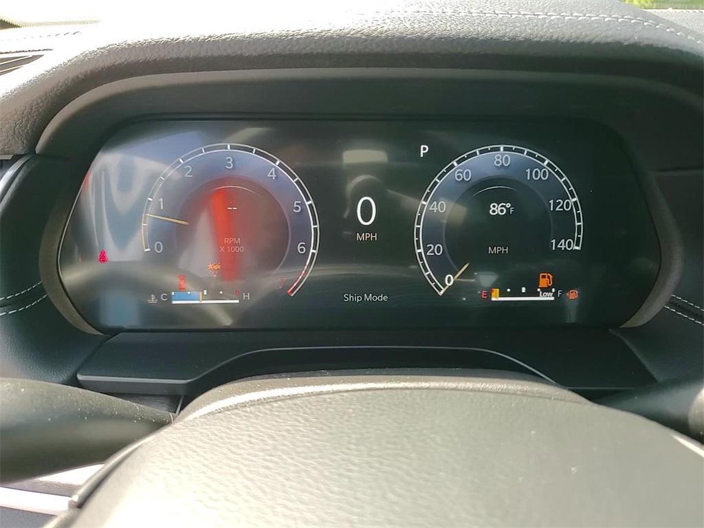 new 2025 Jeep Grand Cherokee car, priced at $43,759