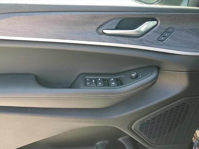 new 2025 Jeep Grand Cherokee car, priced at $42,510