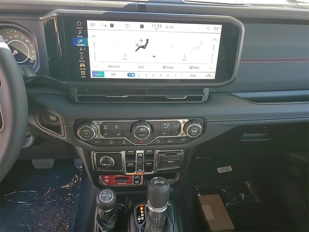 new 2026 Jeep Wrangler car, priced at $65,086