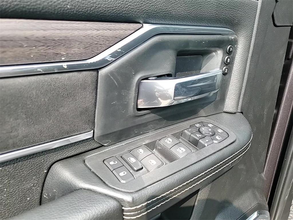 new 2025 Ram 2500 car, priced at $81,168