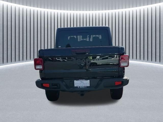 new 2025 Jeep Gladiator car, priced at $41,905