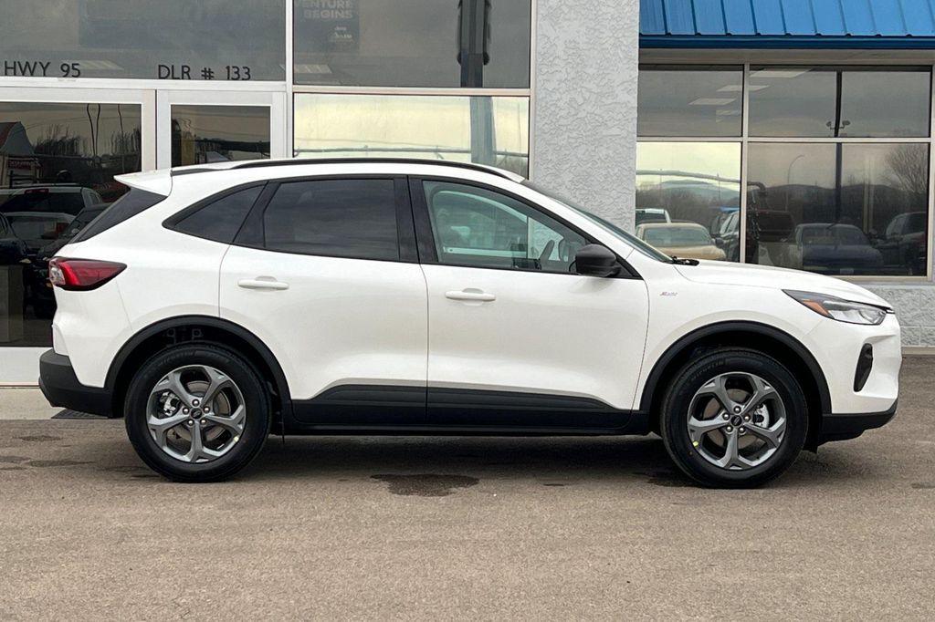 new 2025 Ford Escape car, priced at $29,286