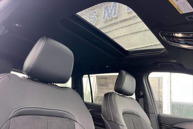 new 2025 Jeep Grand Cherokee L car, priced at $48,212