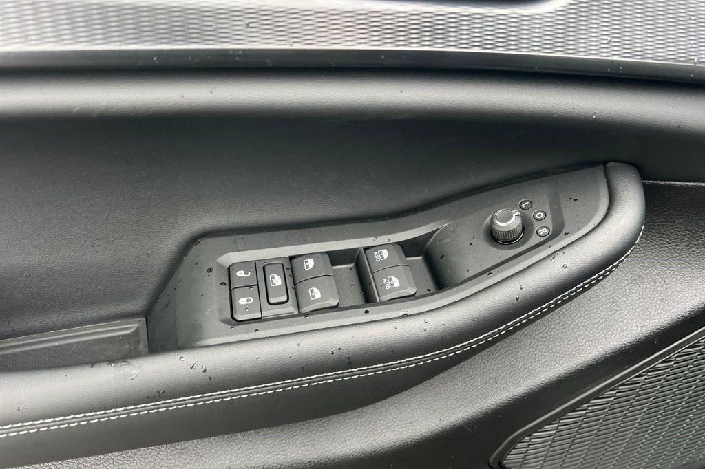 new 2025 Jeep Grand Cherokee L car, priced at $43,443