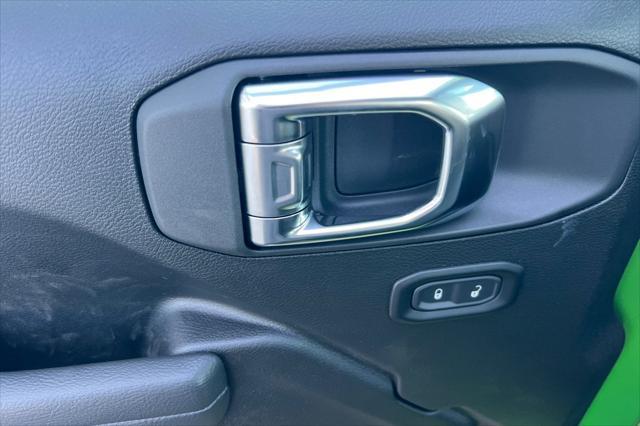 new 2025 Jeep Wrangler car, priced at $42,302