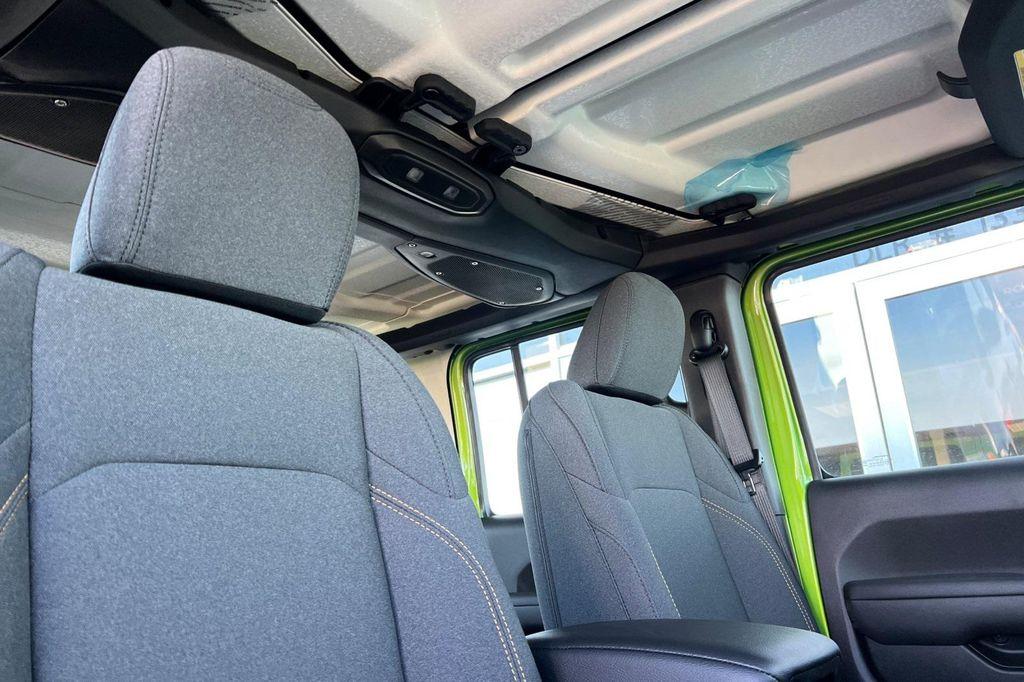 new 2025 Jeep Wrangler car, priced at $45,675