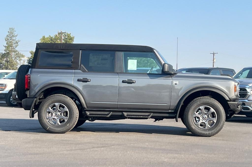 new 2024 Ford Bronco car, priced at $43,690