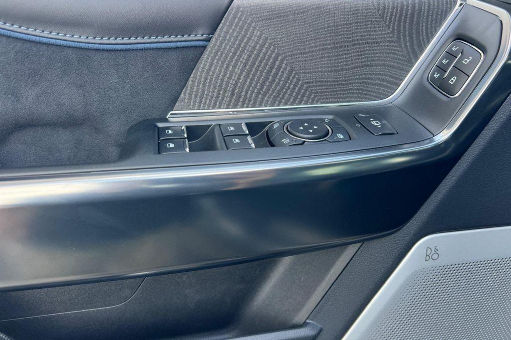 new 2025 Ford F-250 car, priced at $88,937