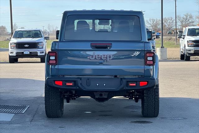 new 2025 Jeep Gladiator car, priced at $53,653