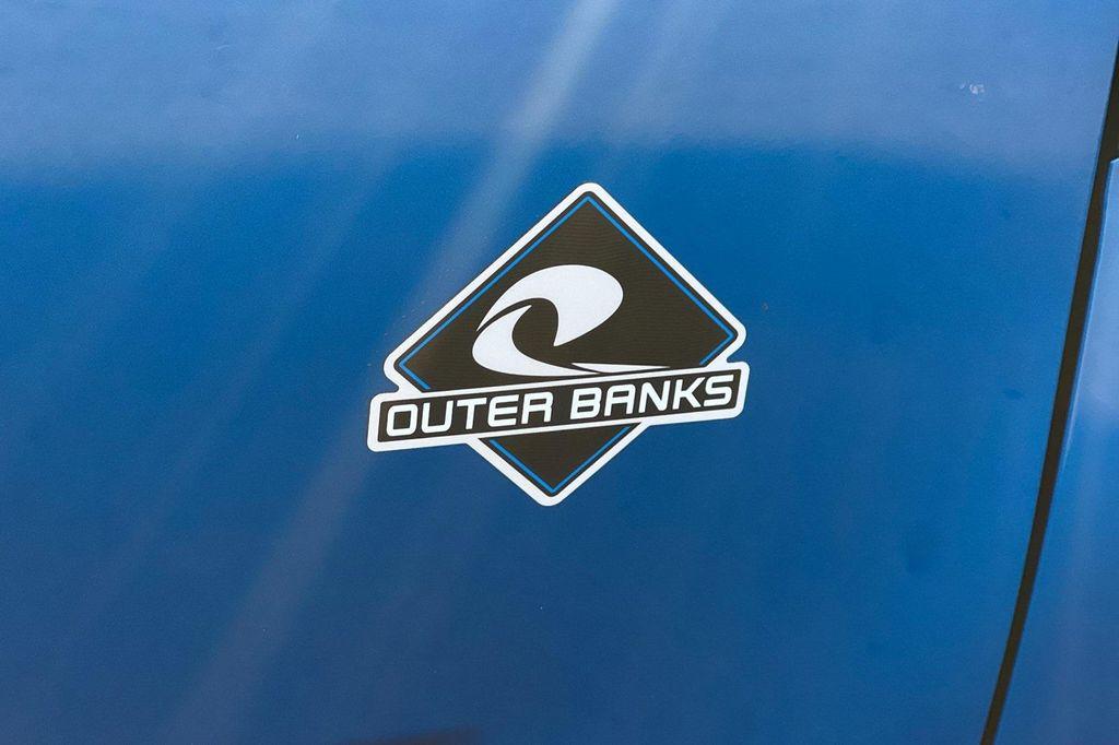 new 2025 Ford Bronco Sport car, priced at $37,251