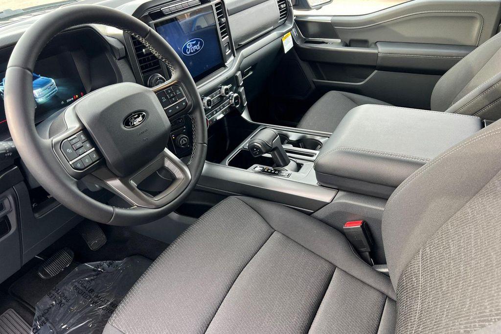 new 2024 Ford F-150 car, priced at $48,483