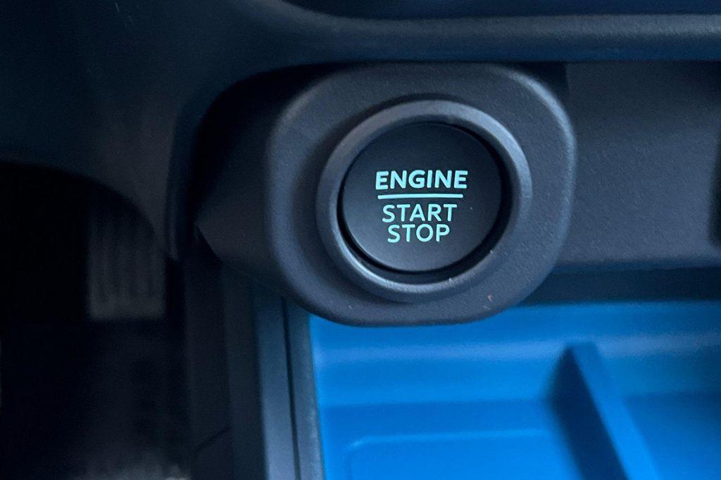 new 2025 Ford Maverick car, priced at $34,322