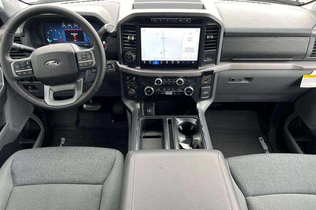 new 2024 Ford F-150 car, priced at $48,662