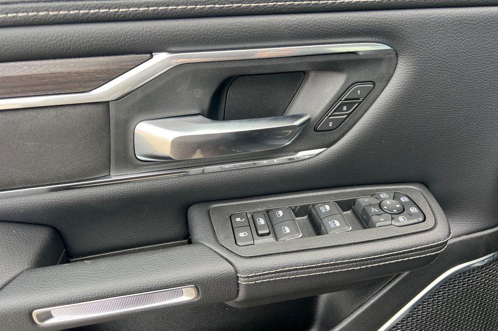 new 2025 Ram 1500 car, priced at $57,961